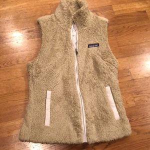Patagonia vest